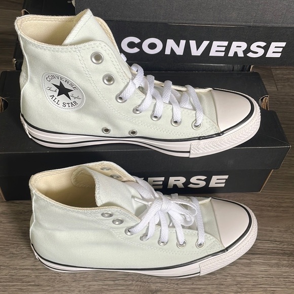 Converse - Chuck Taylor All Star High Top - Picture 3 of 8